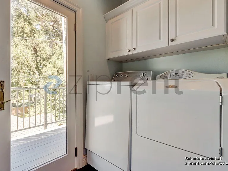 867 E Willow Ave — Photo 12