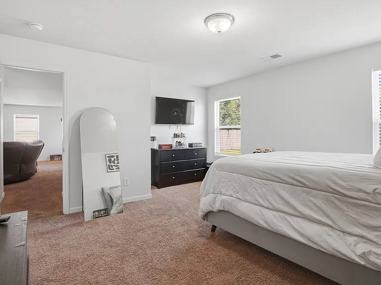 15110 Mill Valley Dr — Photo 10