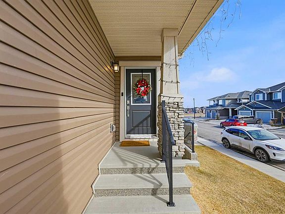 4th image of 1448 W Bayview Point SW