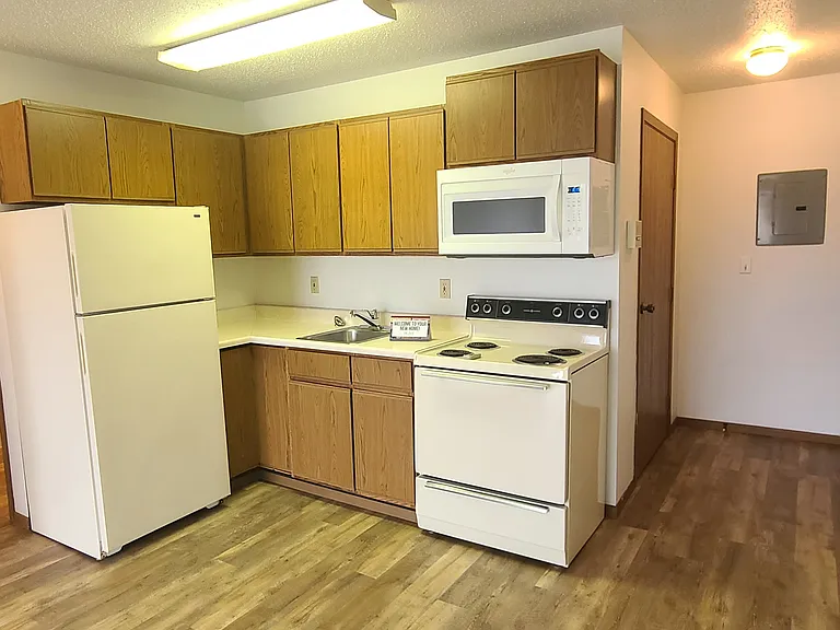 Skaff Apartments - Fargo — Photo 31