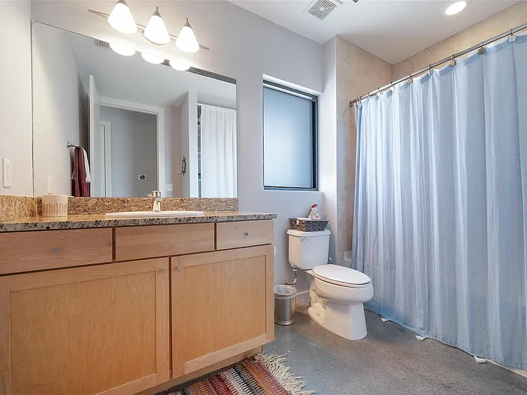 2525 S Lamar Blvd #304 — Photo 19