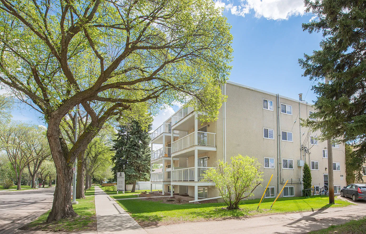 Silver Heights — Photo 1