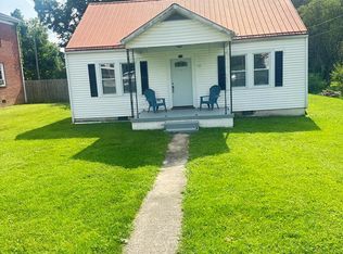 155 Payne St, Tazewell, VA 24651