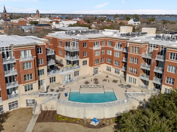 403 Sky Sail Boulevard, New Bern, NC 28560