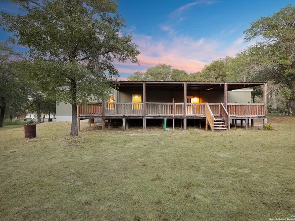 1915 TURKEY CHASE, San Antonio, TX 78264