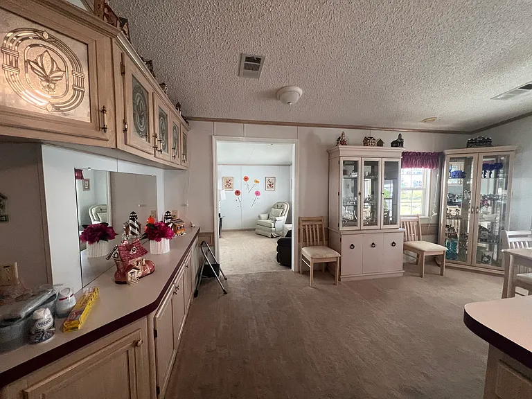200 Sky Crest Loop — Photo 10