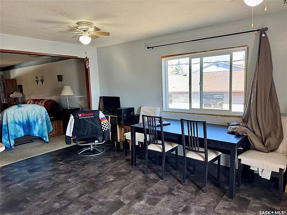 5th image of 1215 ATHABASCA STREET W