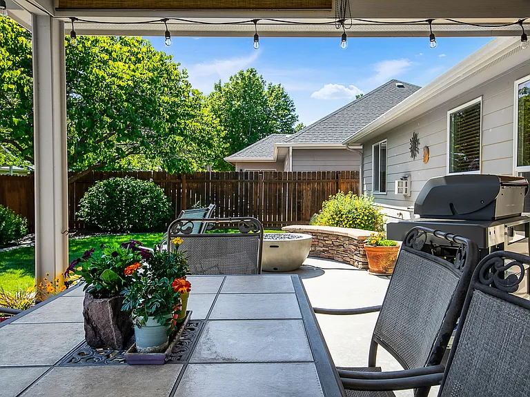 2315 E Conner St — Photo 26