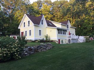 16 Gorham Pond Rd, Goffstown, NH 03045