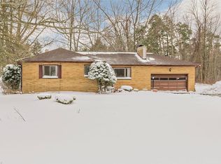 8409 Sherman Rd, Chesterland, OH 44026