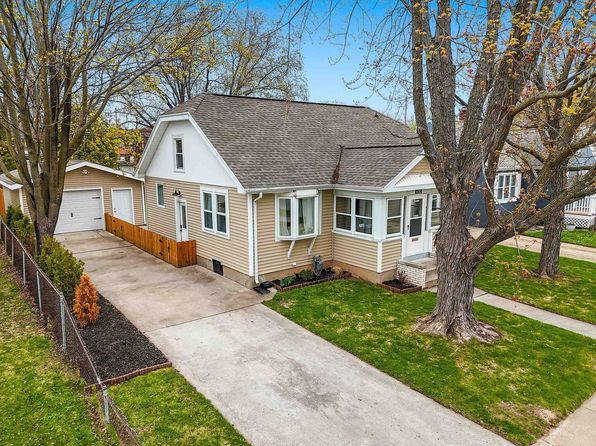 936 Roscoe St, Green Bay, WI 54304