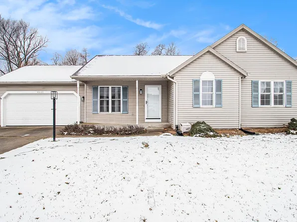 55135 Patrician Park Dr, Osceola, IN 46561