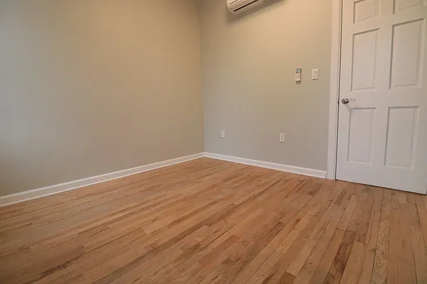 Rented by Compass | media 17