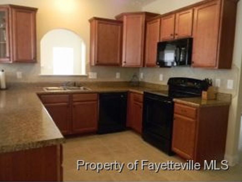 2nd image of 138 Crescent Dr