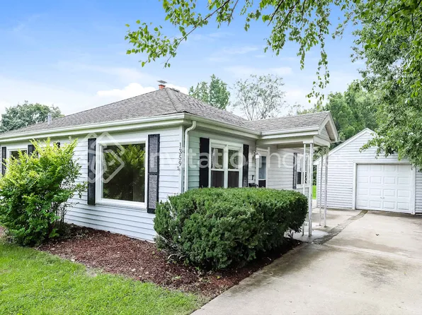 1359 Raymond Dr, Montgomery, IL 60538