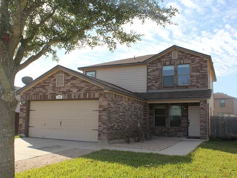 130 Peach Tree Pass — Photo 2
