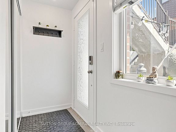 3rd image of 869 Wilson Ave #14