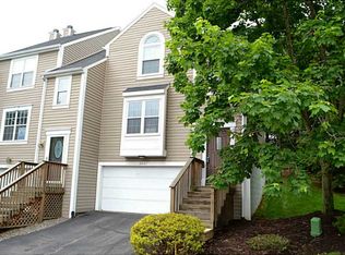 2691 Hunters Point Dr, Wexford, PA 15090