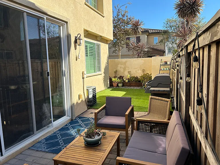 10559 Sausalito Ct — Photo 26