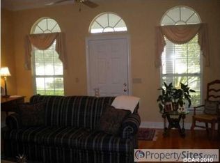 5313 Indian Bluff Dr, Youngstown, FL 32466