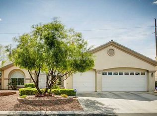 5971 Musketeer Ln, Las Vegas, NV 89130