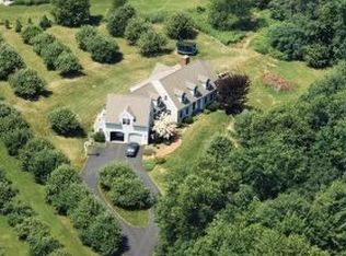 6 Baldwin Pl, Hampton Falls, NH 03844