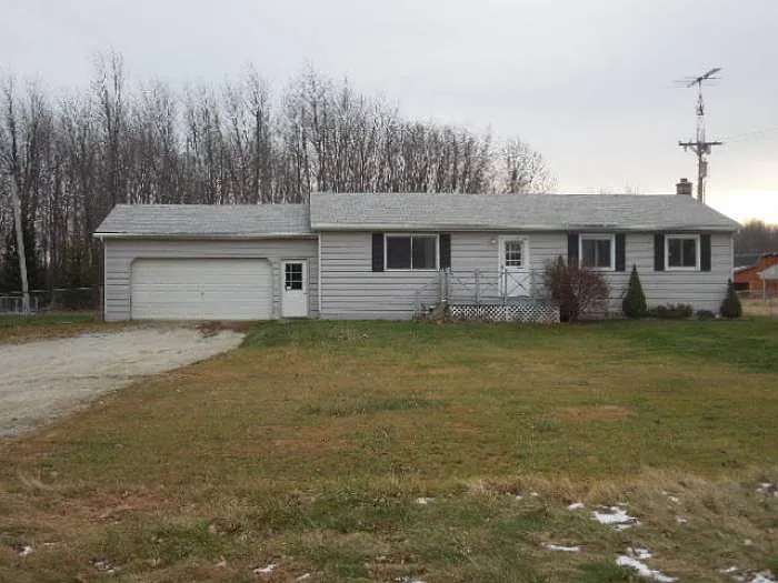 3616 Duce Rd photo 1