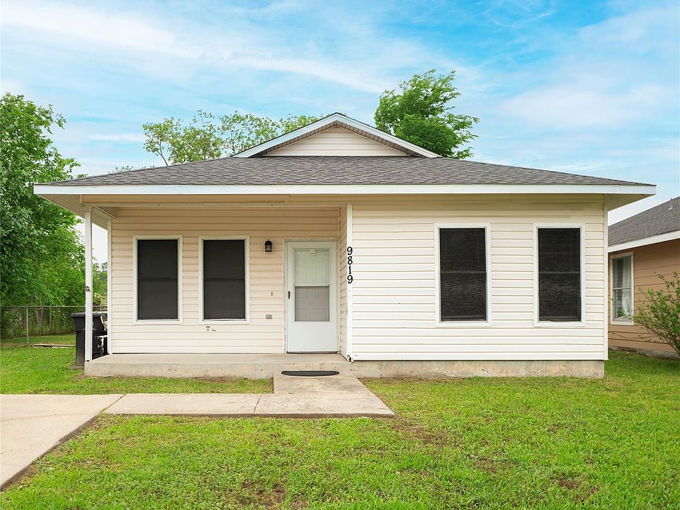 1st image of 9819 Alcanterra Dr