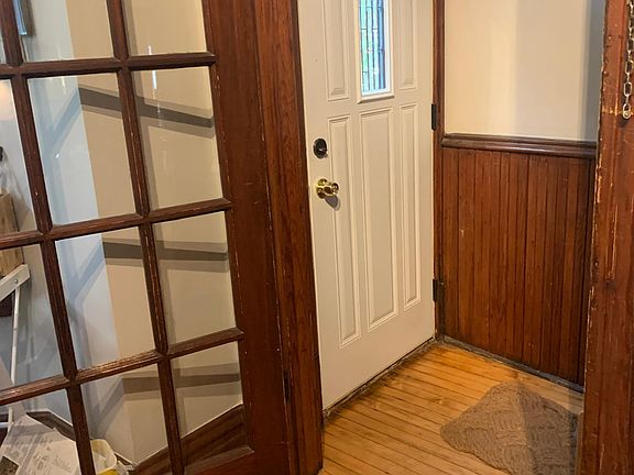 4th image of 1249 N Greenview Ave APT 1