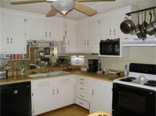 3rd image of 952 East St