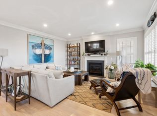 7 Bethpage Ln, Plymouth, MA 02360