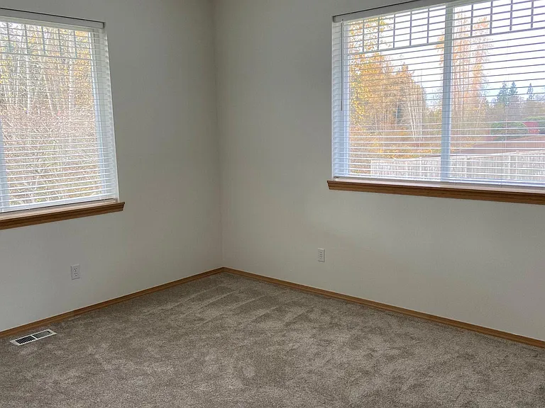 7612 72nd Dr NE — Photo 18