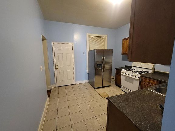 4th image of 1536 S Homan Ave