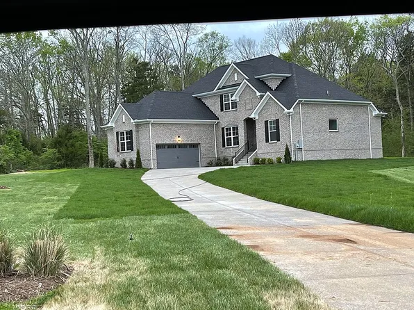 105 Watermill Ln, Lebanon, TN 37087