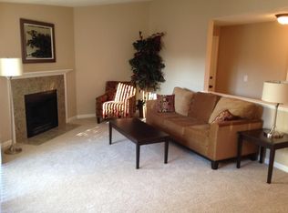 16 149th Ave NE APT D, Bellevue, WA 98007