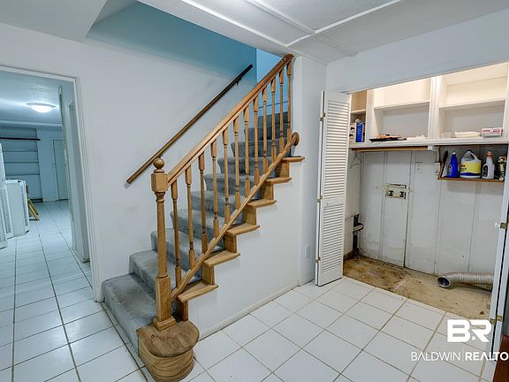 4th image of 710 S Mobile St APT 30