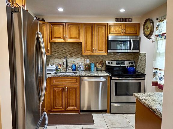 2nd image of 601 NW 80th Avenue #101