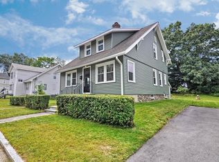 21 Hunnewell Rd, Worcester, MA 01606