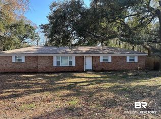 123 Thomas Dr, Saraland, AL 36571