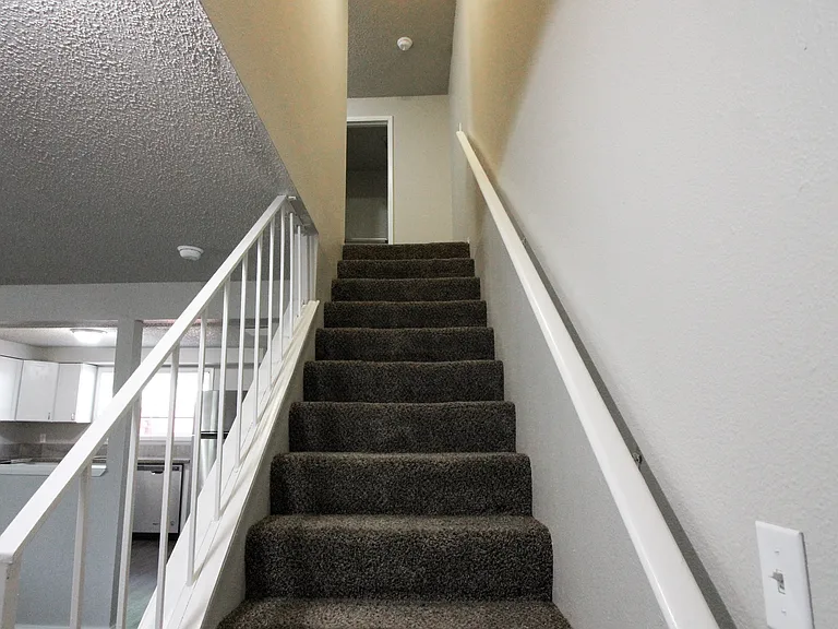 1549 Salishan St SE — Photo 14