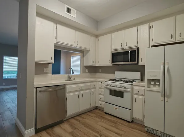 926 W Philadelphia St Unit 97, Ontario, CA 91762