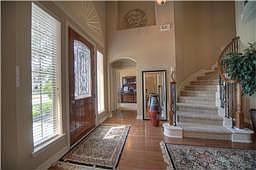 5th image of 15811 Tremout Hollow Ln