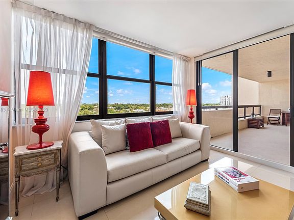 3rd image of 2555 Collins Ave APT 908
