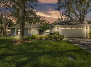 2713 Laurel Oak Dr, Plant City, FL 33566