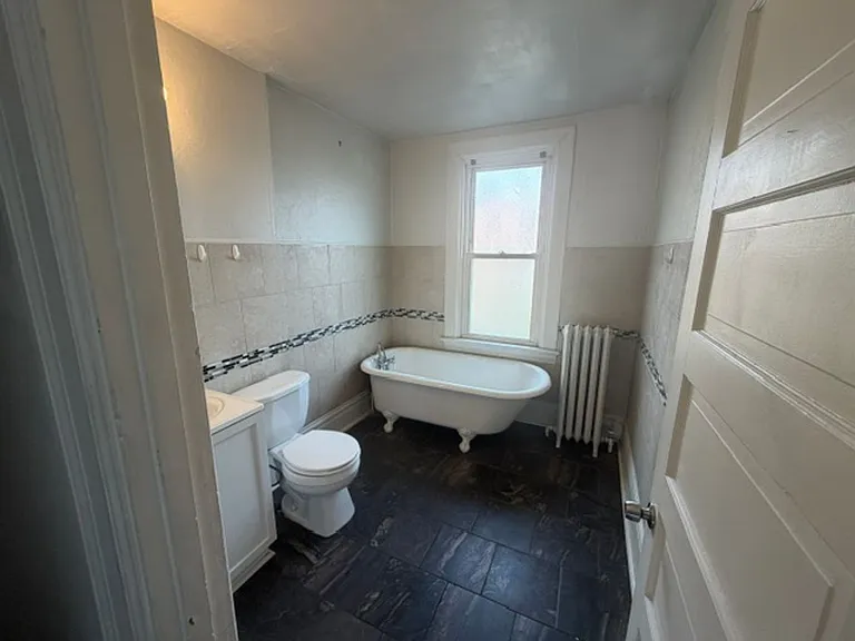 75 Craighead St — Photo 35