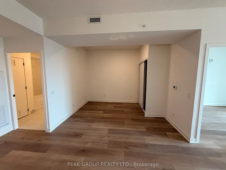 33 Erie Ave #1003 — Photo 2