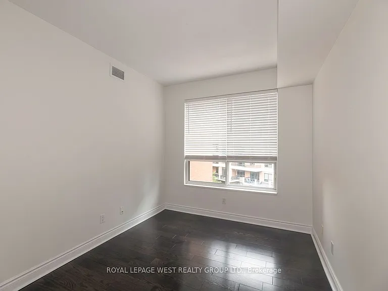 1 Lomond Dr #708 — Photo 15
