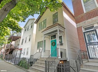 3151 S Emerald Ave, Chicago, IL 60616