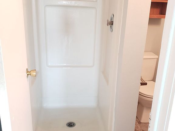 5th image of 3417 N Front St #61346D641