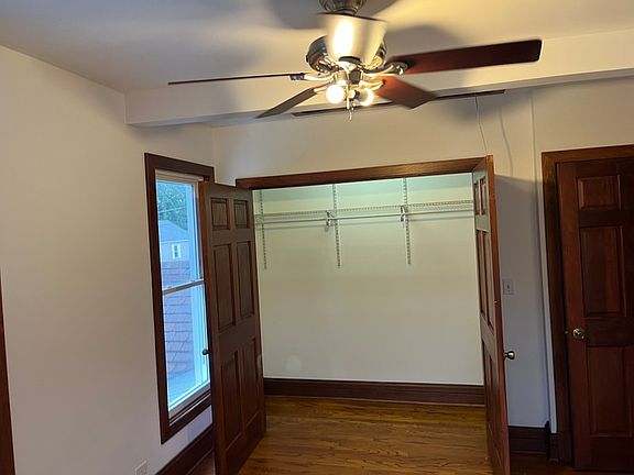 3rd image of 10102 S Main St #C